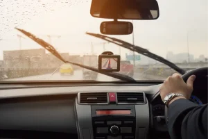 6 Cara Merawat Wiper Mobil agar Lebih Awet