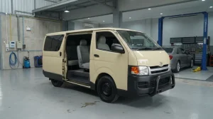 Gofar Hilman Ubah Toyota Hiace 200 Jadi Bioskop Berjalan