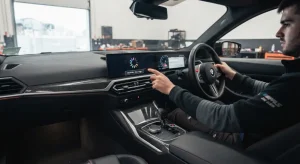 Head Unit Lemot? Ini Penyebab dan Cara Mengatasinya